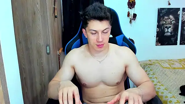 javiersexymann online show from 12/15/24, 08:58