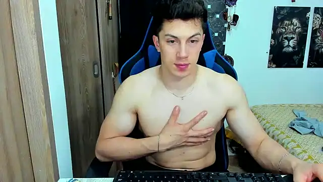 javiersexymann online show from 12/18/24, 10:57