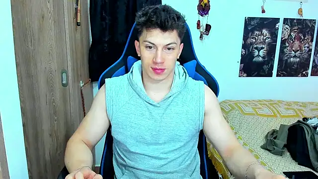 javiersexymann online show from 12/29/24, 05:33