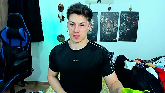 javiersexymann online show from 01/26/25, 12:37