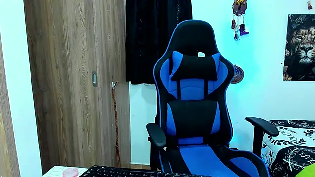 javiersexymann online show from 01/31/25, 08:43