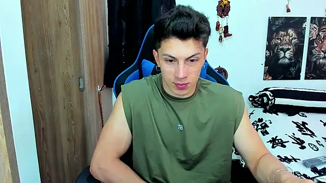 javiersexymann online show from 02/11/25, 06:01