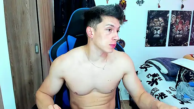 javiersexymann online show from 02/15/25, 05:28