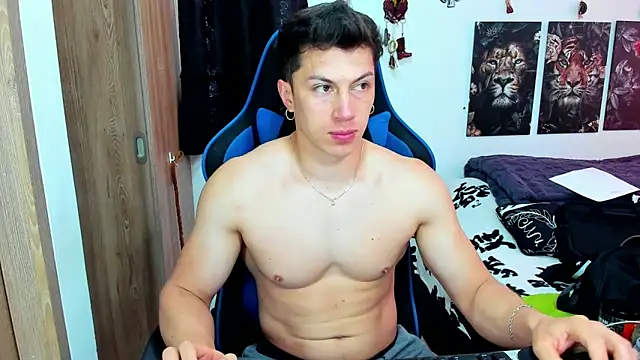 javiersexymann online show from 02/18/25, 04:48