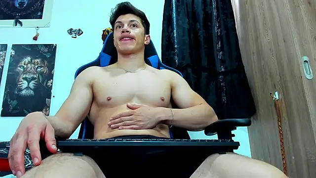 javiersexymann online show from 02/24/25, 07:30