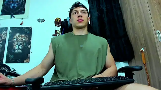 javiersexymann online show from 03/04/25, 05:42