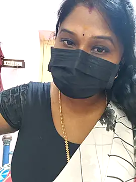 Snapshot of chaitara-reddy chatting on 04/09/26, 08:20 chaitara-reddy online show from 04/09/26, 08:20
