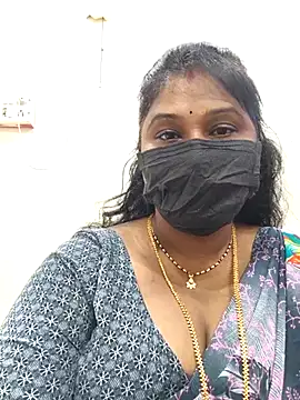 Snapshot of chaitara-reddy chatting on 04/14/26, 05:13 chaitara-reddy online show from 04/14/26, 05:13