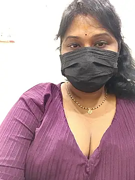 Snapshot of chaitara-reddy chatting on 04/16/26, 07:09 chaitara-reddy online show from 04/16/26, 07:09