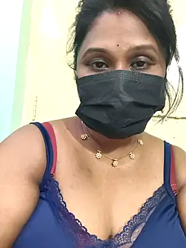 Snapshot of chaitara-reddy chatting on 04/29/26, 05:17 chaitara-reddy online show from 04/29/26, 05:17