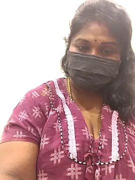 Snapshot of chaitara-reddy chatting on 05/11/26, 04:04 chaitara-reddy online show from 05/11/26, 04:04