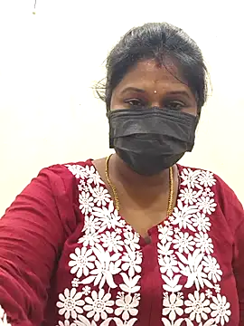 Snapshot of chaitara-reddy chatting on 05/15/26, 06:53 chaitara-reddy online show from 05/15/26, 06:53