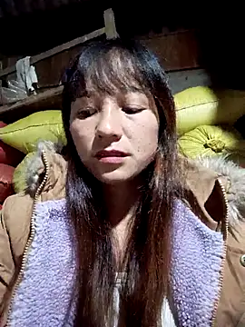 Mini3333 online show from 10/28/25, 10:23