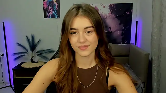 Snapshot of TracySpark chatting on 10/07/25, 06:54 TracySpark online show from 10/07/25, 06:54