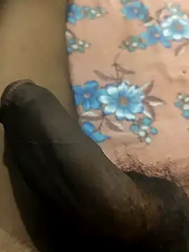 Snapshot of sanddyk99 chatting on 11/05/25, 06:41 sanddyk99 online show from 11/05/25, 06:41