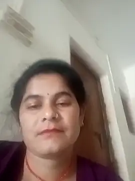 JULEE-740 online show from 11/18/25, 09:47