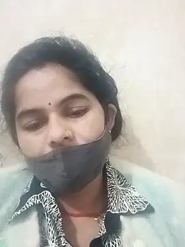 JULEE-740 online show from 11/19/25, 11:49