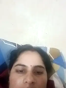 JULEE-740 online show from 12/18/25, 04:24