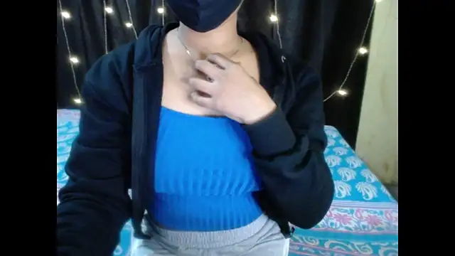 Vanya 7 online show from 12/19/25, 09:49