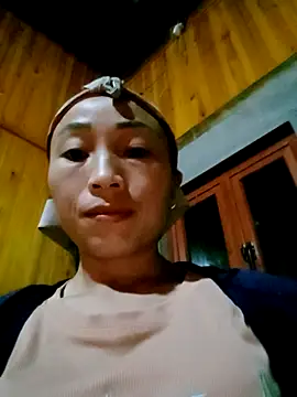 lucybaby00 online show from 11/06/25, 10:38