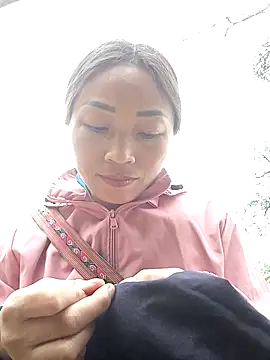 lucybaby00 online show from 02/17/26, 03:14