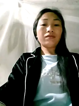 lucybaby00 online show from 03/01/26, 10:23