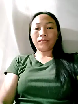 lucybaby00 online show from 04/28/26, 08:14