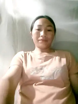 lucybaby00 online show from 04/29/26, 09:43