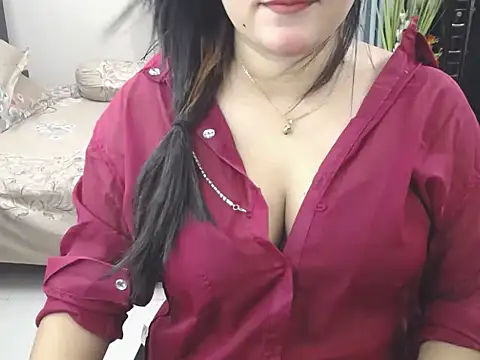 Snapshot of Ridiha_Pari chatting on 05/31/26, 10:55 Ridiha Pari online show from 05/31/26, 10:55