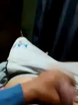 Snapshot of Maycol0320 chatting on 10/19/25, 06:14 Maycol0320 online show from 10/19/25, 06:14