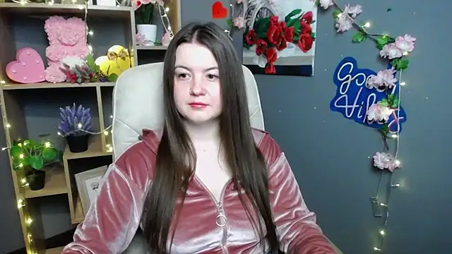 MavkaCute online show from 05/25/26, 06:14