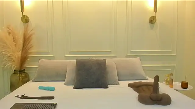 Snapshot of gabysanta_ chatting on 01/19/26, 01:37 gabysanta online show from 01/19/26, 01:37