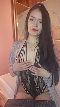 Snapshot of Aria_Bennett1 chatting on 10/02/25, 11:50 Aria Bennett1 online show from 10/02/25, 11:50