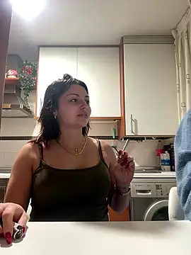 Snapshot of NoeliaGarcia17 chatting on 01/07/26, 11:18 NoeliaGarcia17 online show from 01/07/26, 11:18