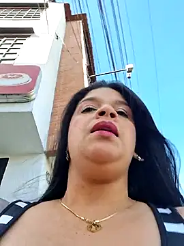 Snapshot of Eiimy_pretty chatting on 09/25/25, 08:12 Eiimy pretty online show from 09/25/25, 08:12