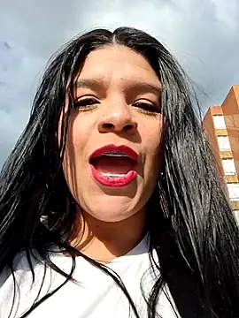 Snapshot of Eiimy_pretty chatting on 09/29/25, 08:35 Eiimy pretty online show from 09/29/25, 08:35