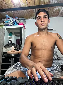 Angel latinboy online show from 02/09/26, 07:29