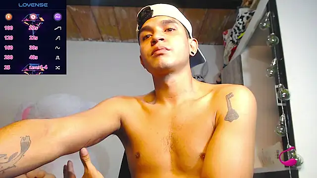 Angel latinboy online show from 04/30/26, 01:17