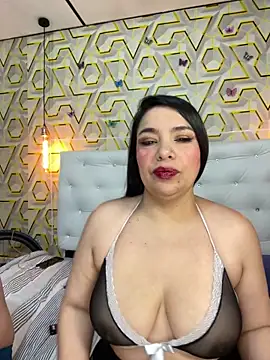 Snapshot of Anahibella chatting on 04/21/26, 01:39 Anahibella online show from 04/21/26, 01:39