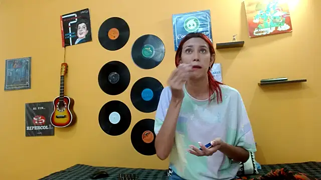 skinnyverus18 online show from 10/24/25, 06:59