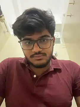 Snapshot of hotboy_hyd1 chatting on 07/18/26, 05:06 hotboy hyd1 online show from 07/18/26, 05:06