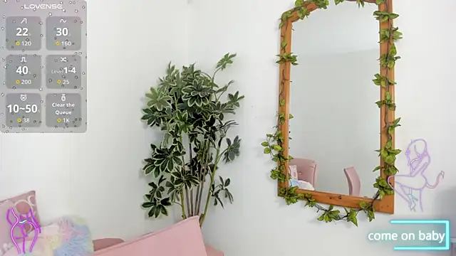 SaraWagner  online show from 11/13/25, 12:42