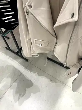 eddivad6974 online show from 10/09/25, 03:10