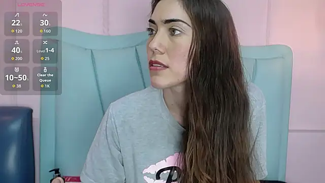 Snapshot of danna7cute chatting on 12/19/25, 09:11 danna7cute online show from 12/19/25, 09:11