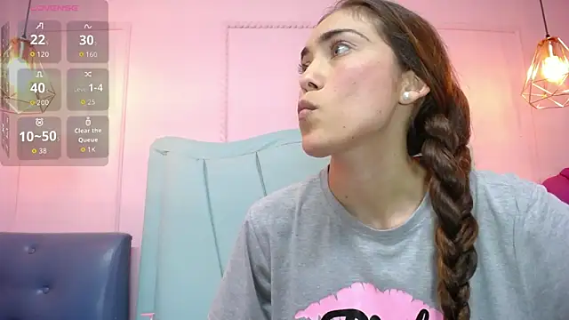 Snapshot of danna7cute chatting on 02/05/26, 10:14 danna7cute online show from 02/05/26, 10:14