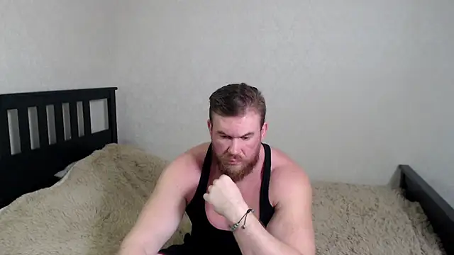 Snapshot of ThorHemsworthRU chatting on 12/20/25, 02:24 ThorHemsworthRU online show from 12/20/25, 02:24