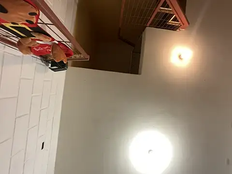 Snapshot of Tukatita69 chatting on 11/23/25, 02:22 Tukatita69 online show from 11/23/25, 02:22