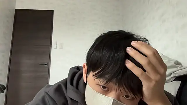 Snapshot of akkan_6868 chatting on 10/31/25, 06:14 akkan 6868 online show from 10/31/25, 06:14