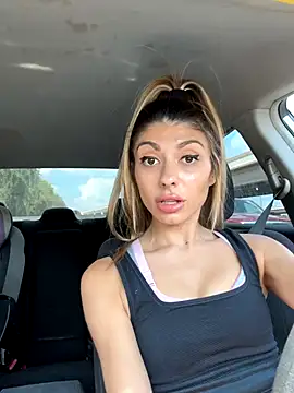 bbgurlnickii online show from 09/18/25, 08:11