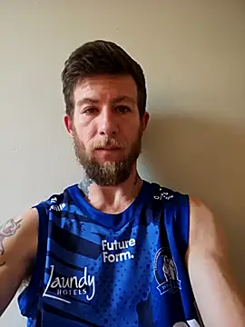 Snapshot of Couplesplay1 chatting on 09/09/25, 02:44 Couplesplay1 online show from 09/09/25, 02:44